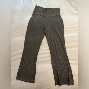 HATCH Ultimate Before, During & After Crop Flare, Size M, Grey/Black houndstooth